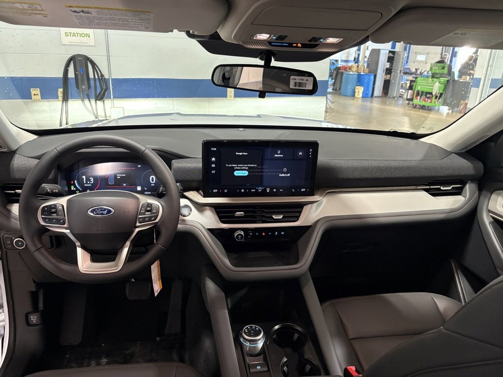 New 2026 Ford Explorer Active w/ Active Comfort Package image 13