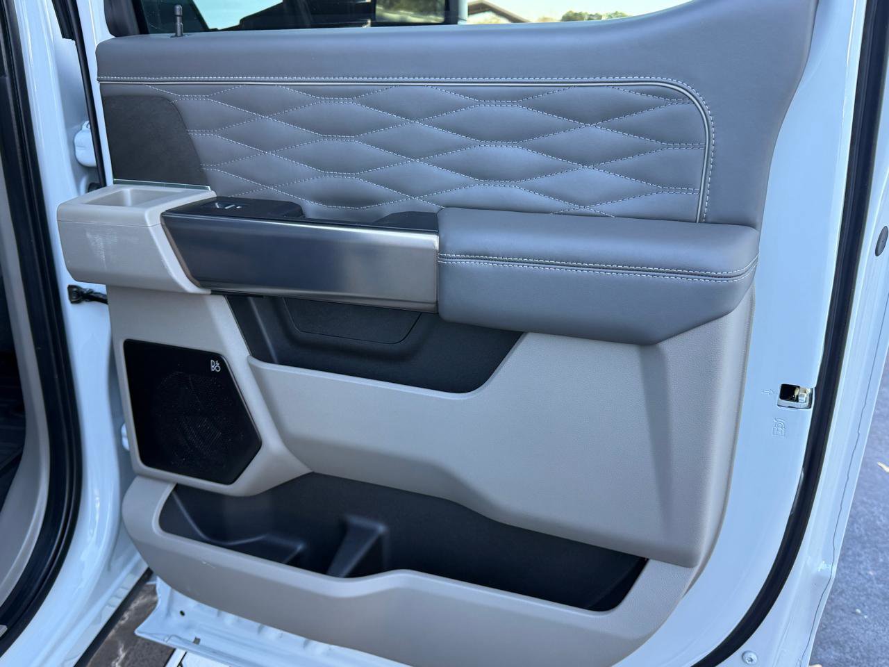 Used 2025 Ford F450 Platinum w/ Platinum Plus Package AWD/4WD image 17