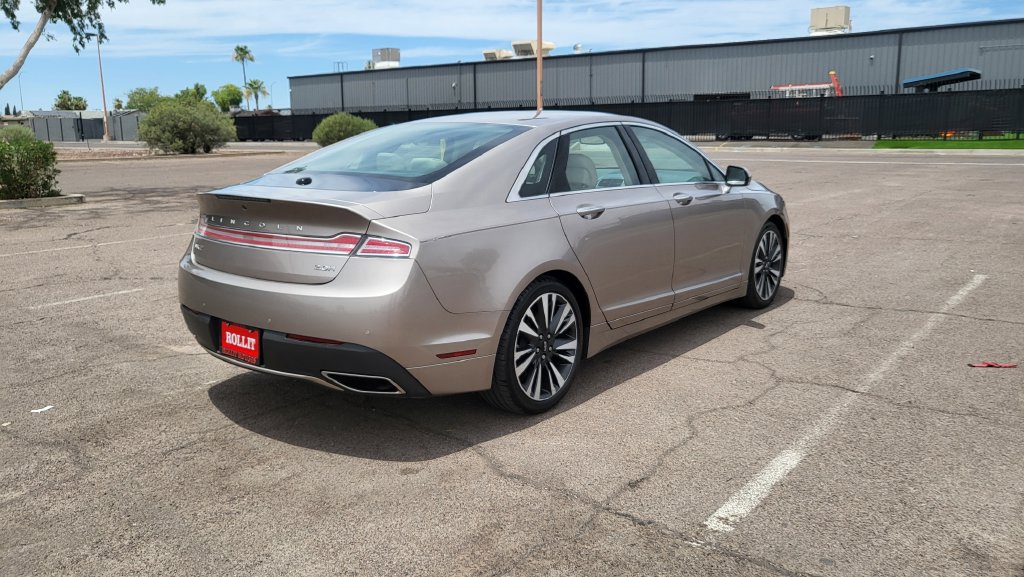 Used 2018 Lincoln MKZ Reserve w/ Climate Package FWD image 10