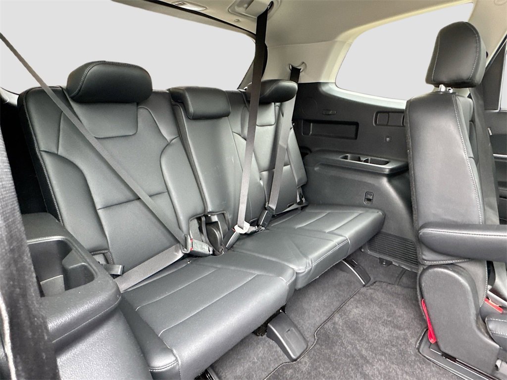 Used 2023 Kia Telluride EX w/ EX Captain's Chair Package image 30