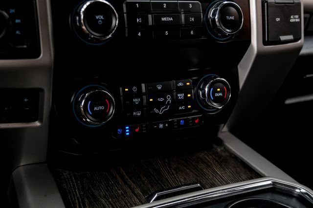 Used 2021 Ford F350 Lariat w/ Lariat Ultimate Package AWD/4WD image 29