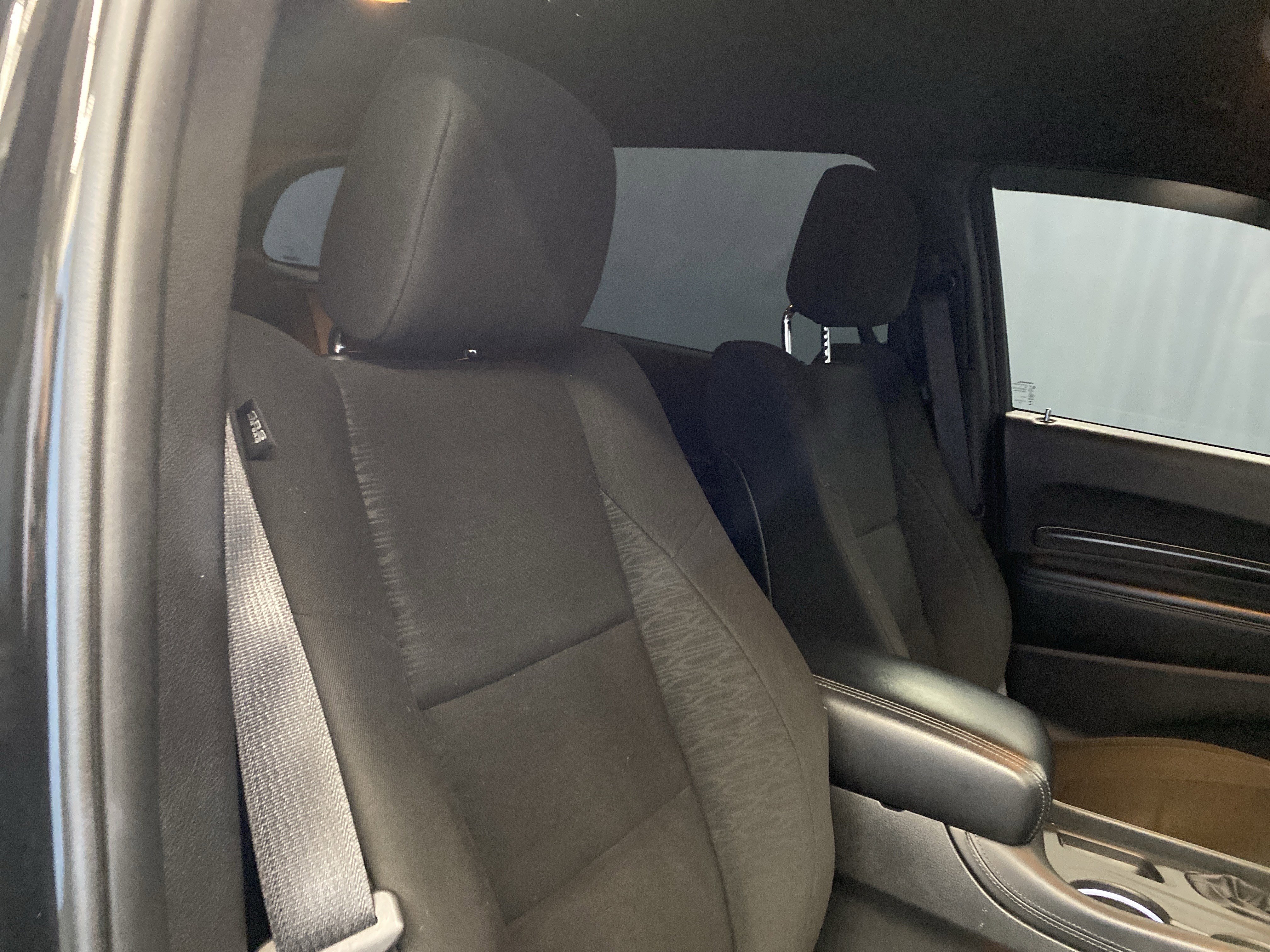 Certified 2022 Dodge Durango SXT w/ Blacktop Package image 36