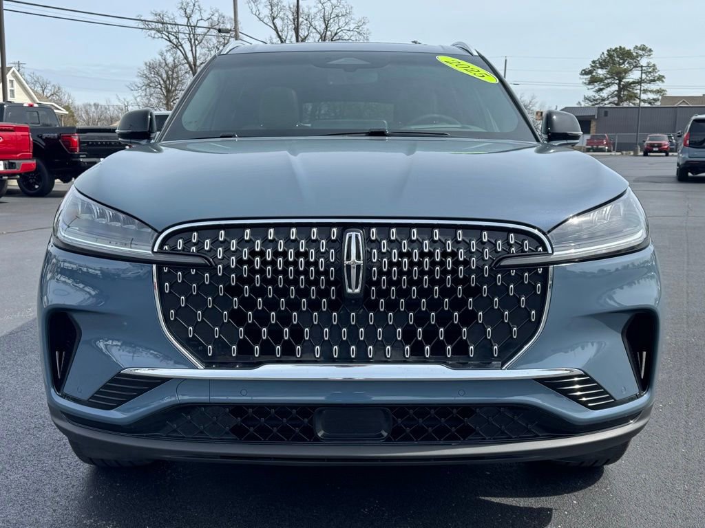 Used 2025 Lincoln Aviator Reserve w/ Luxury Package AWD/4WD image 39