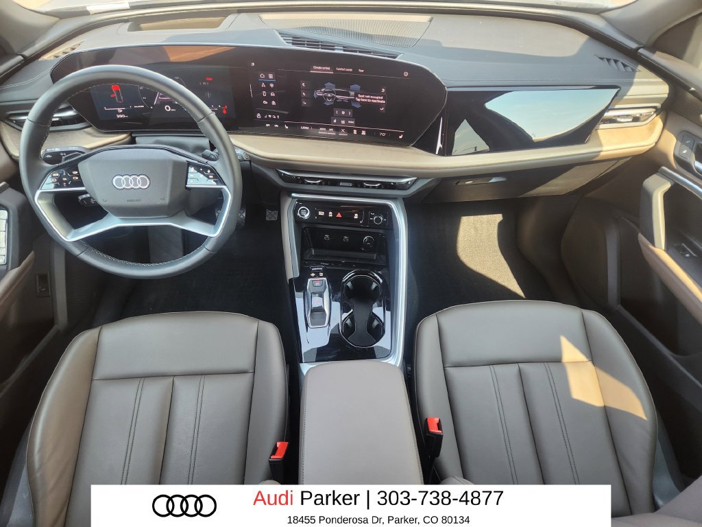 Used 2025 Audi Q5 Premium Plus w/ Premium Plus AWD/4WD image 15