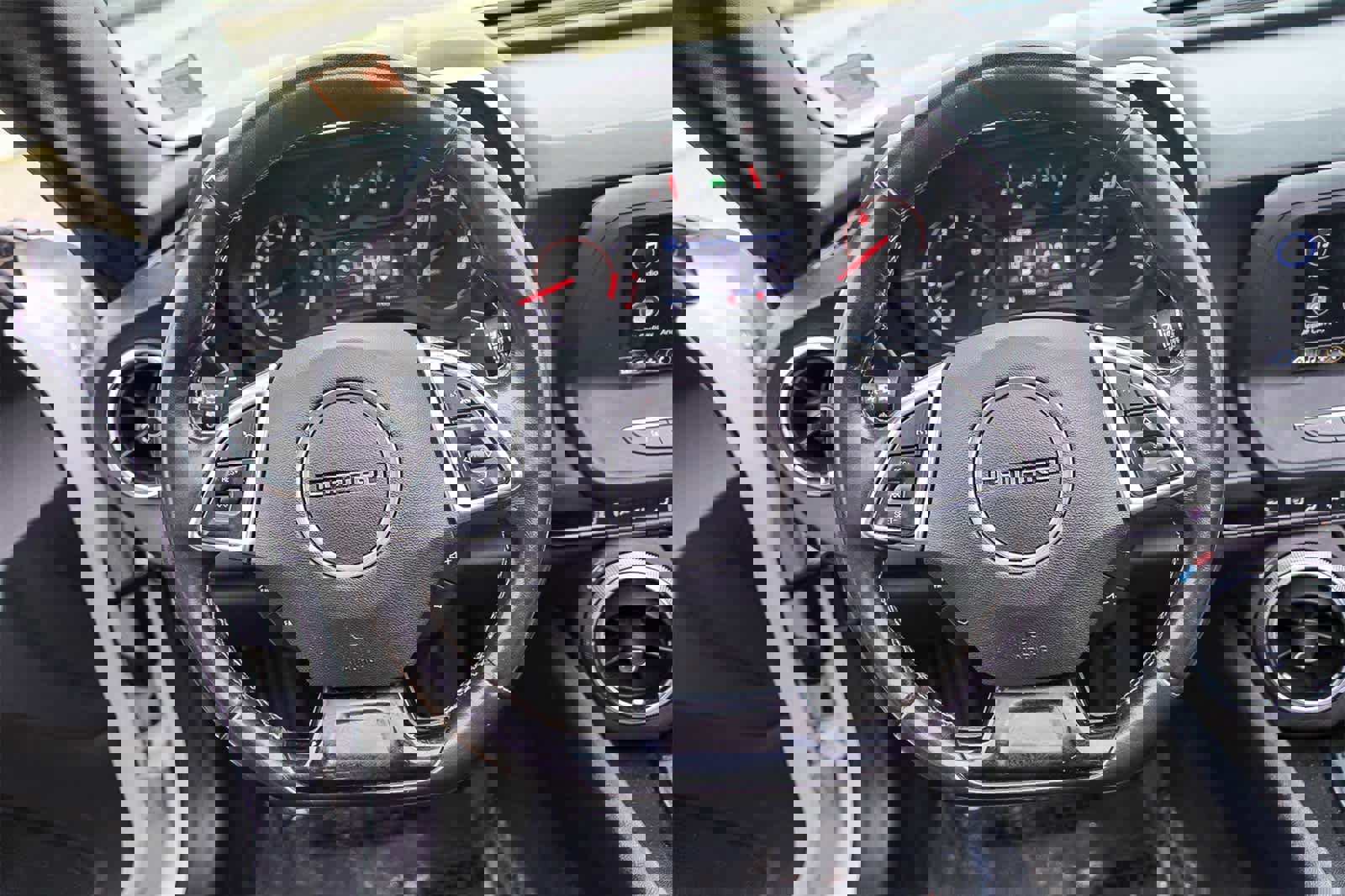 Used 2019 Chevrolet Camaro LT image 21