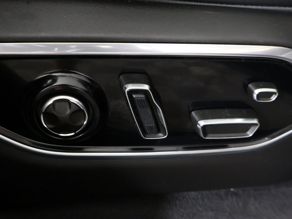 Used 2023 Jeep Grand Cherokee L Summit AWD/4WD image 43