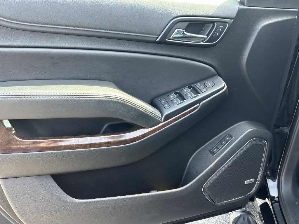 Used 2019 Chevrolet Tahoe LT AWD/4WD image 18