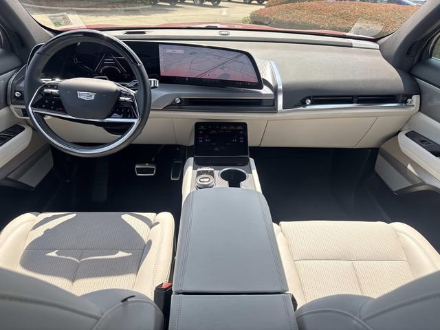 Used 2026 Cadillac Vistiq Sport w/ LPO, Floor Liner Package AWD/4WD image 18