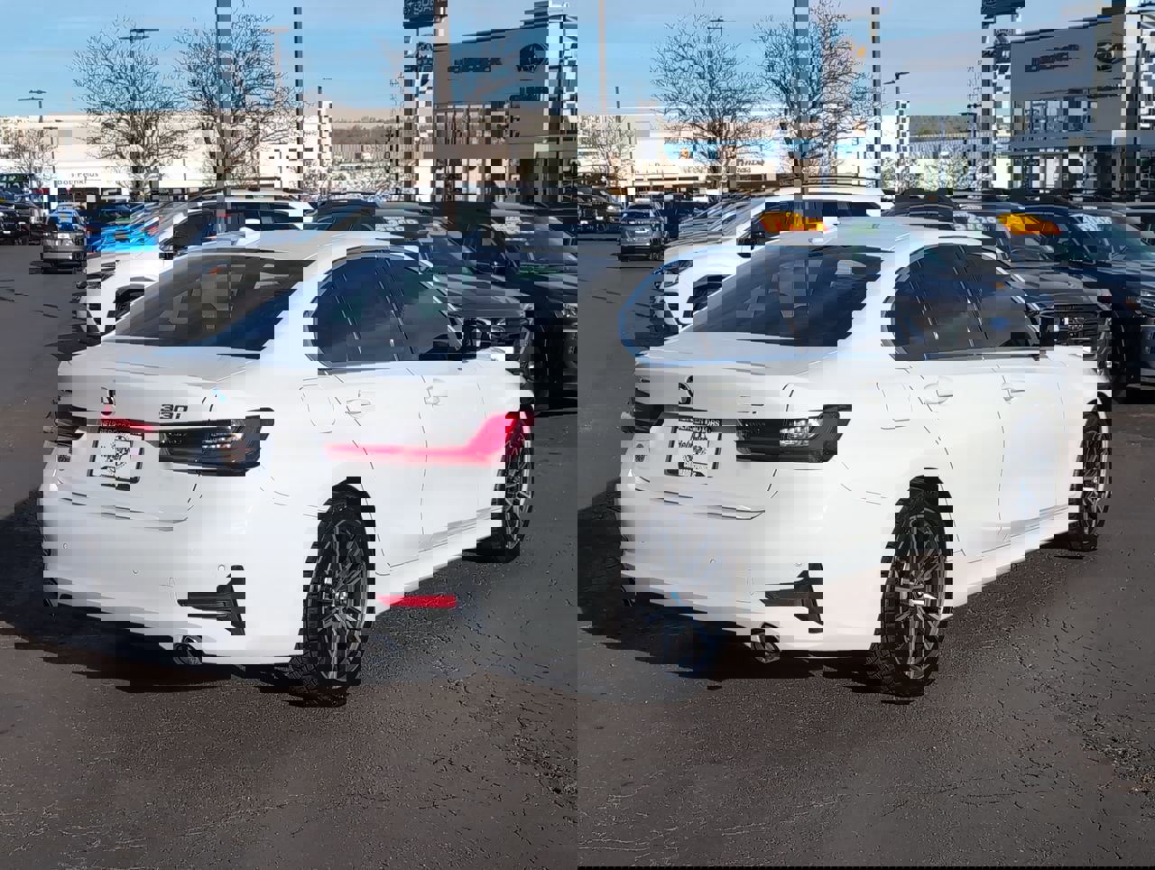 Used 2020 BMW 330i xDrive Sedan w/ Convenience Package image 7