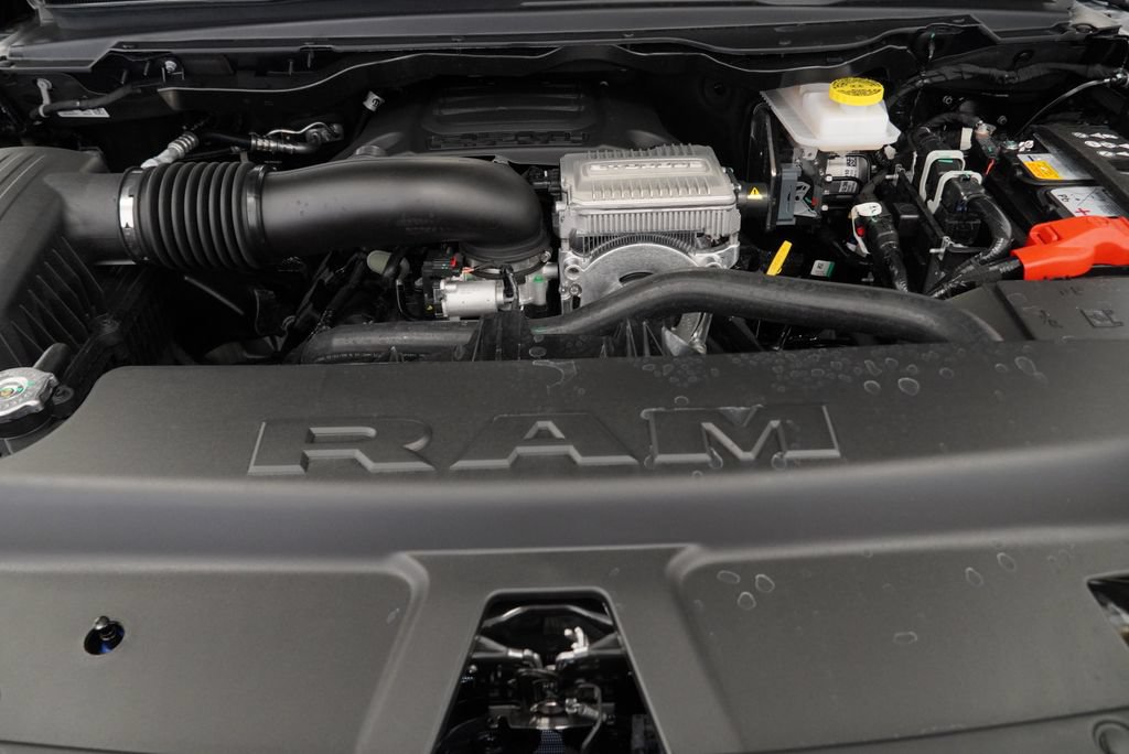 New 2027 RAM 1500 Laramie w/ Laramie Preferred Package AWD/4WD image 37