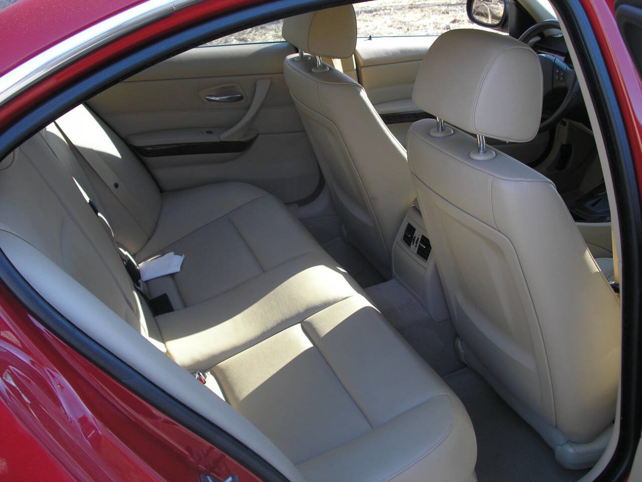 Used 2010 BMW 335i Sedan image 6