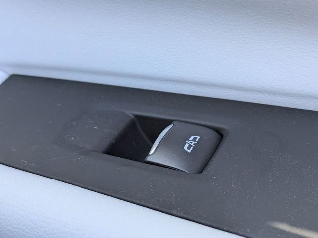 New 2026 Chevrolet Suburban Premier image 40