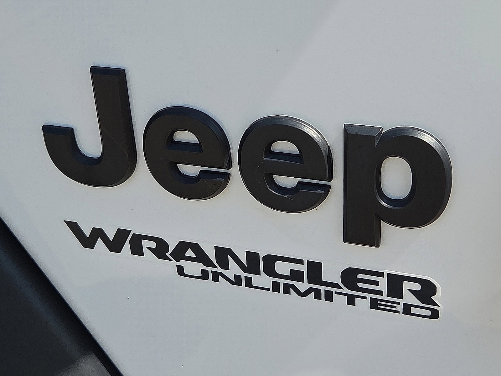 Used 2020 Jeep Wrangler Unlimited Sport image 9