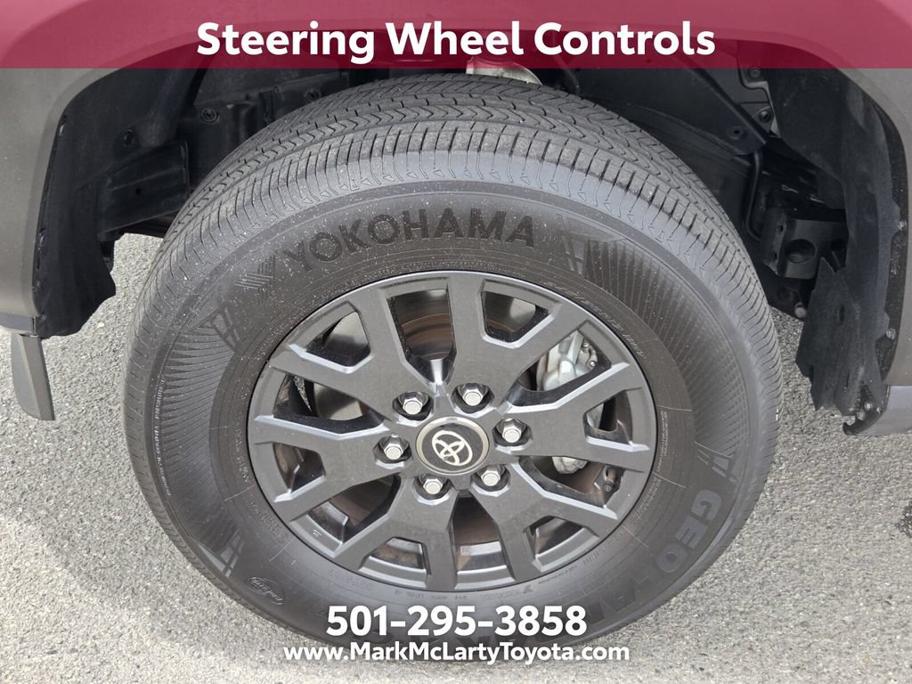 Certified 2025 Toyota 4Runner SR5 AWD/4WD image 21