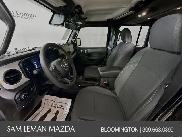 Used 2024 Jeep Wrangler Unlimited w/ Convenience Group image 20