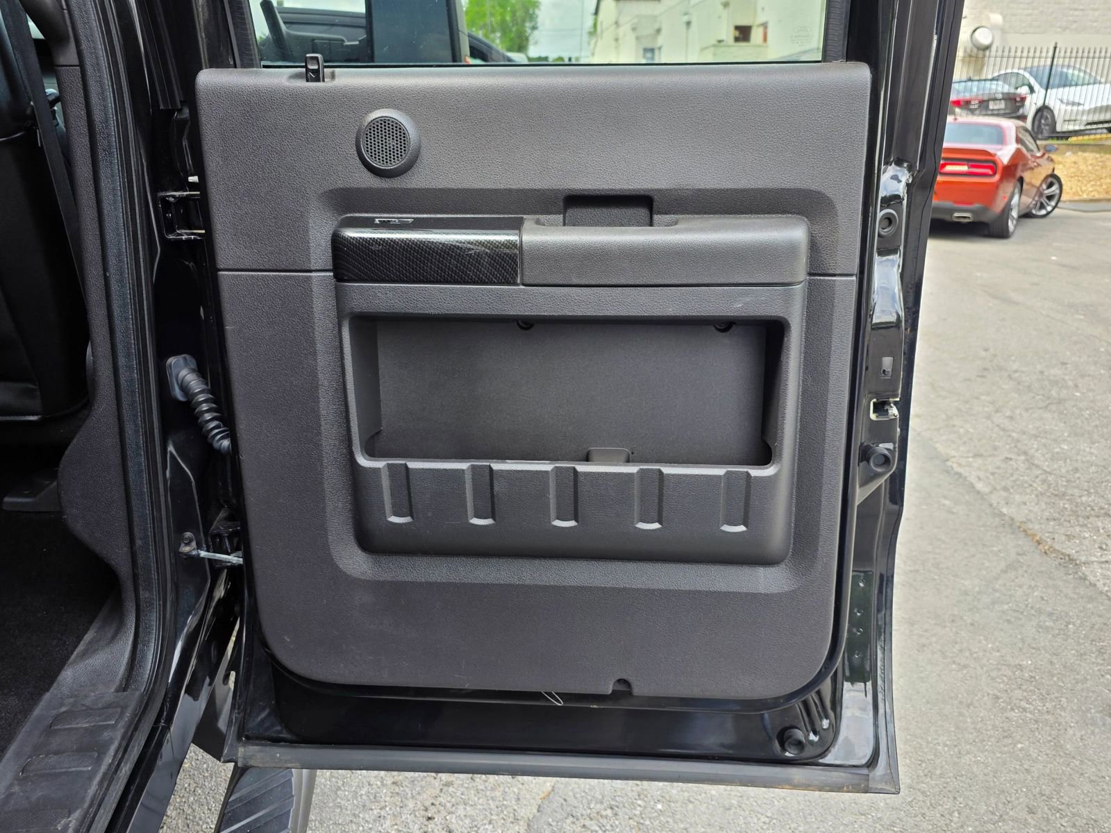 Used 2015 Ford F250 Lariat w/ Lariat Ultimate Package image 25