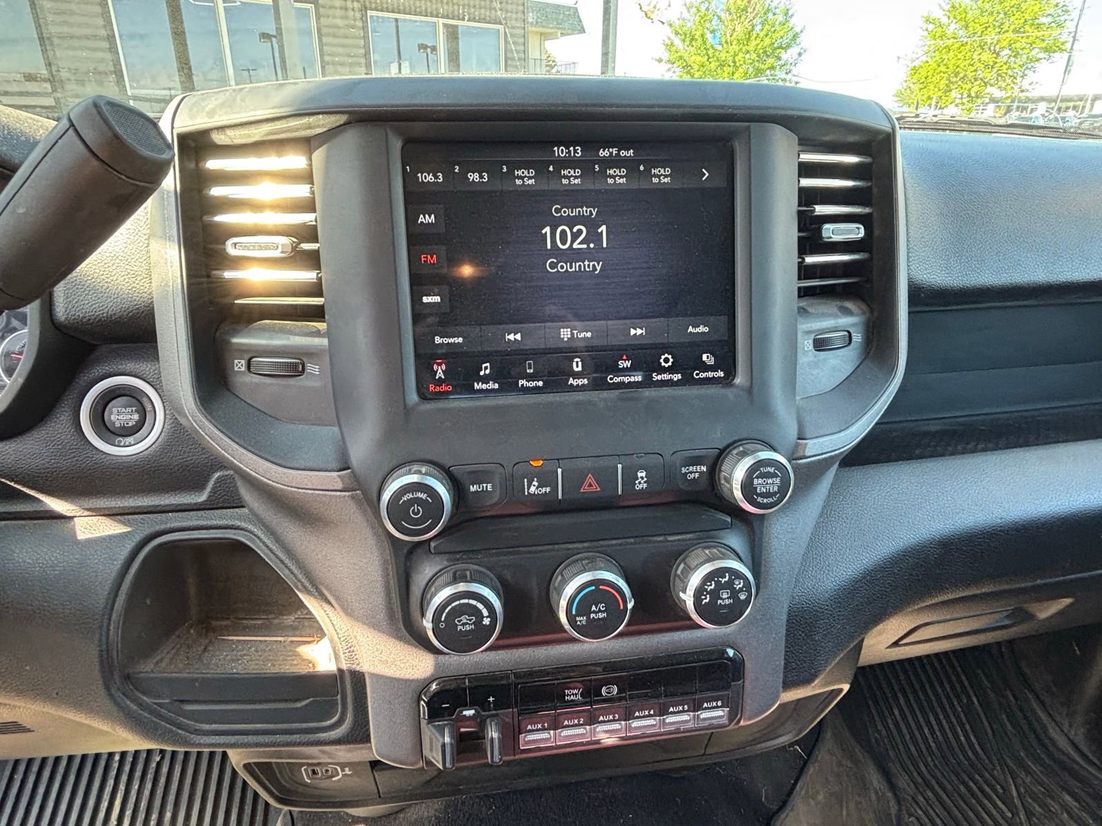 Used 2020 RAM 3500 Tradesman w/ Towing Technology Group AWD/4WD image 11