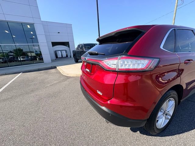 Used 2018 Ford Edge SEL w/ Equipment Group 201A FWD image 6