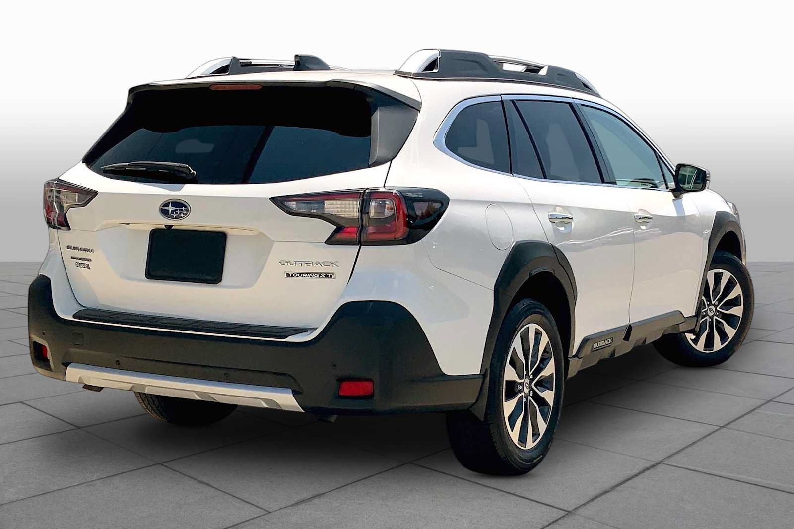 Certified 2024 Subaru Outback Touring XT AWD/4WD image 13