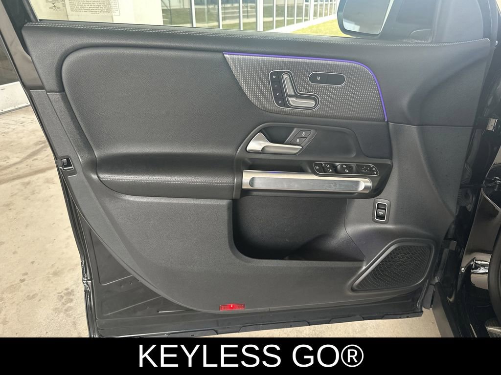 Used 2021 Mercedes-Benz GLB 250 image 9