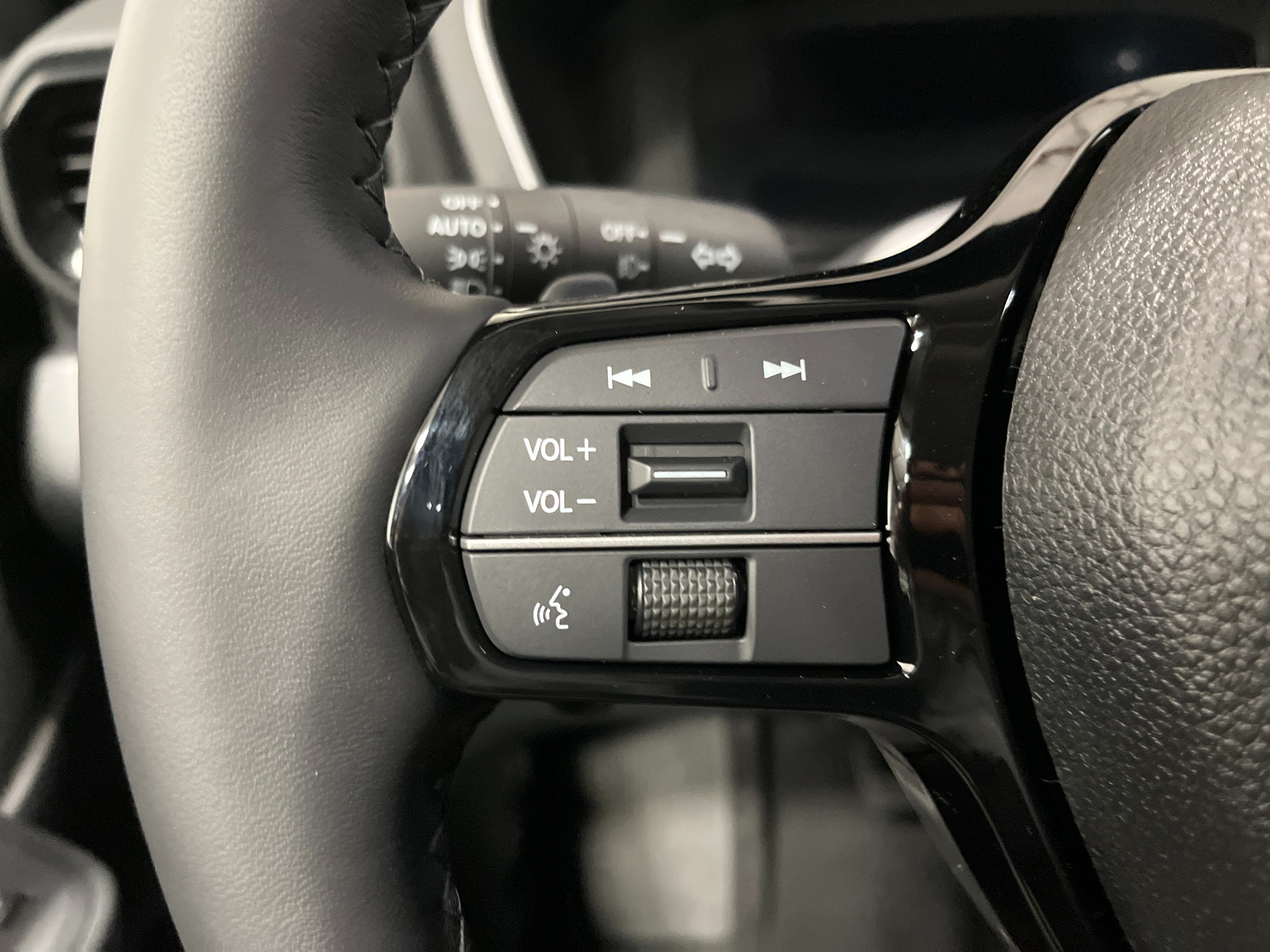 New 2026 Honda Pilot Touring image 18