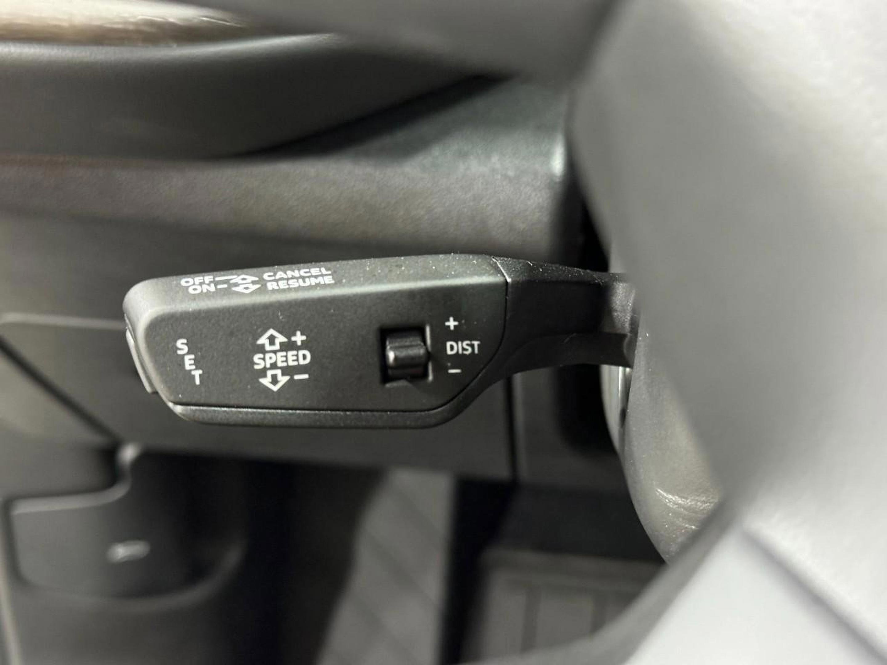 New 2025 Audi Q5 Premium image 33