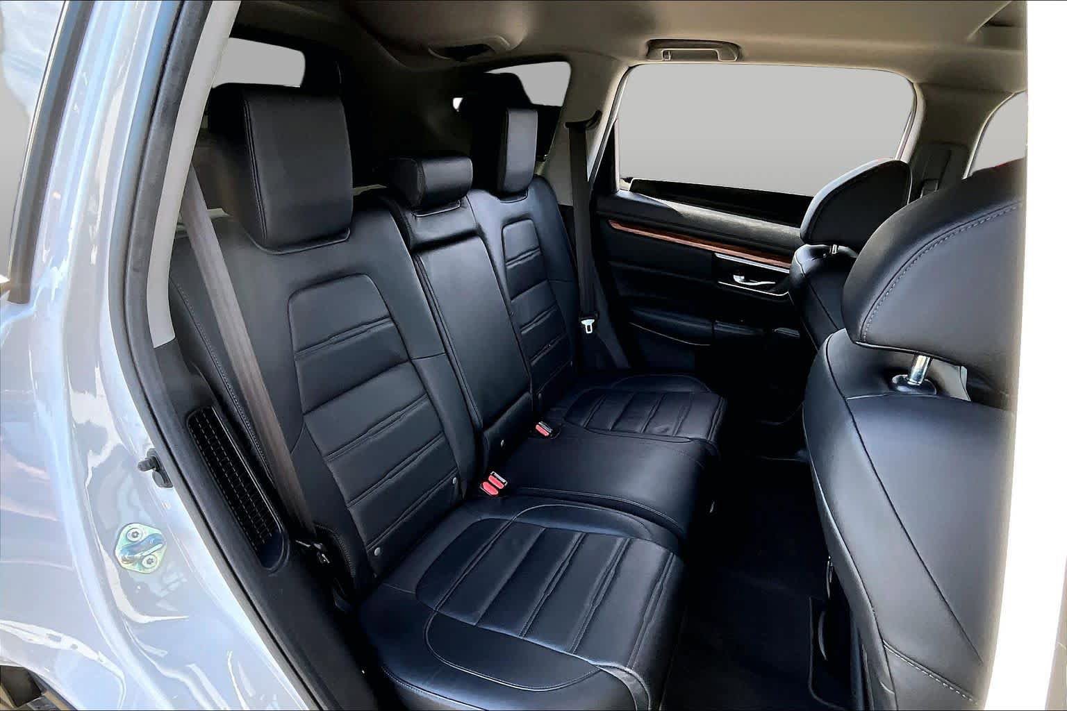 Used 2022 Honda CR-V Touring image 19