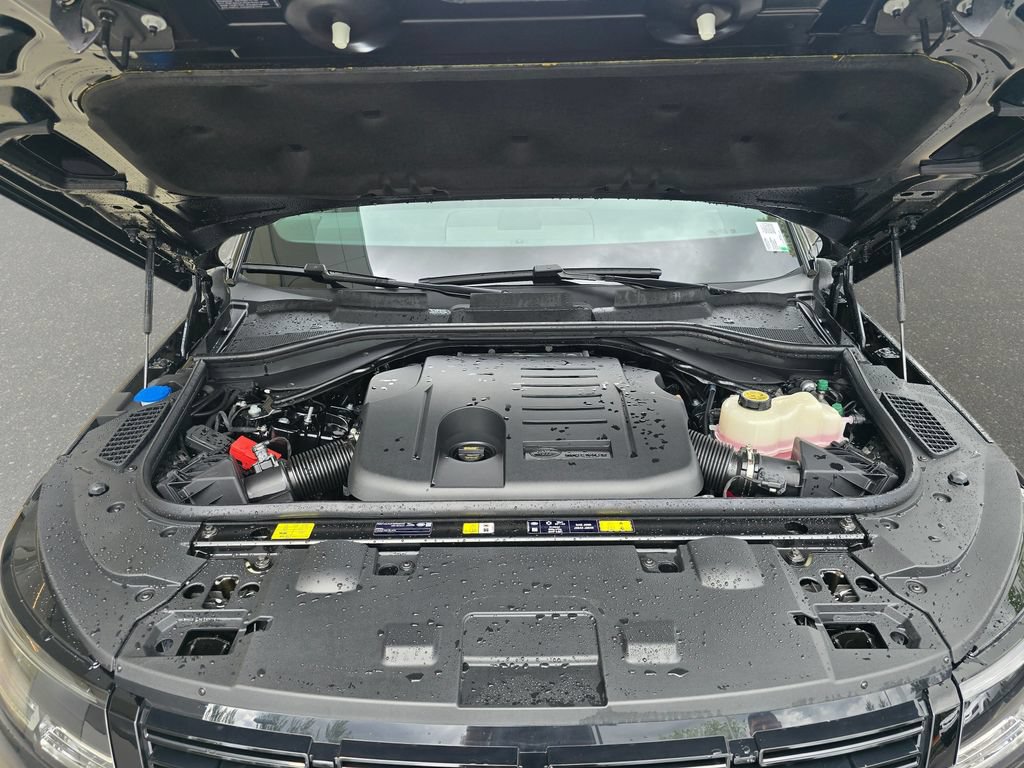 New 2026 Land Rover Range Rover Sport SE AWD/4WD image 31