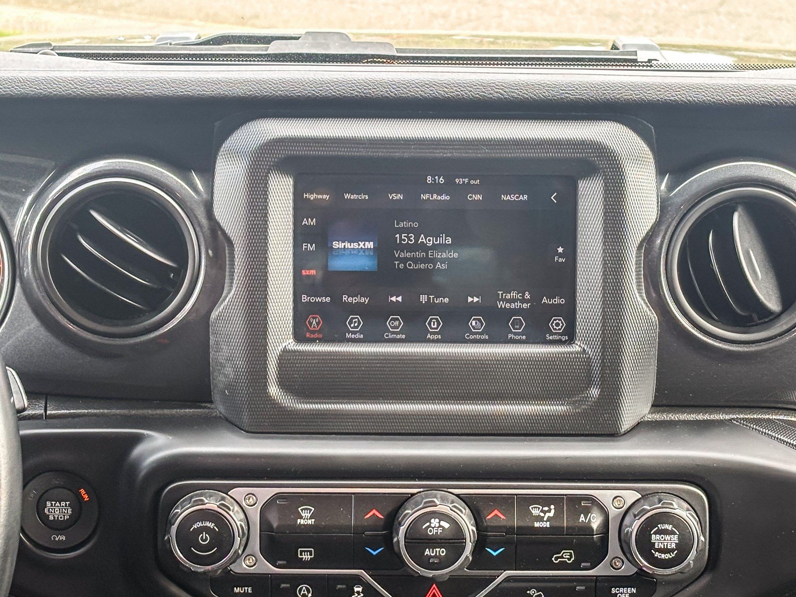Used 2021 Jeep Wrangler Unlimited Sport AWD/4WD image 17