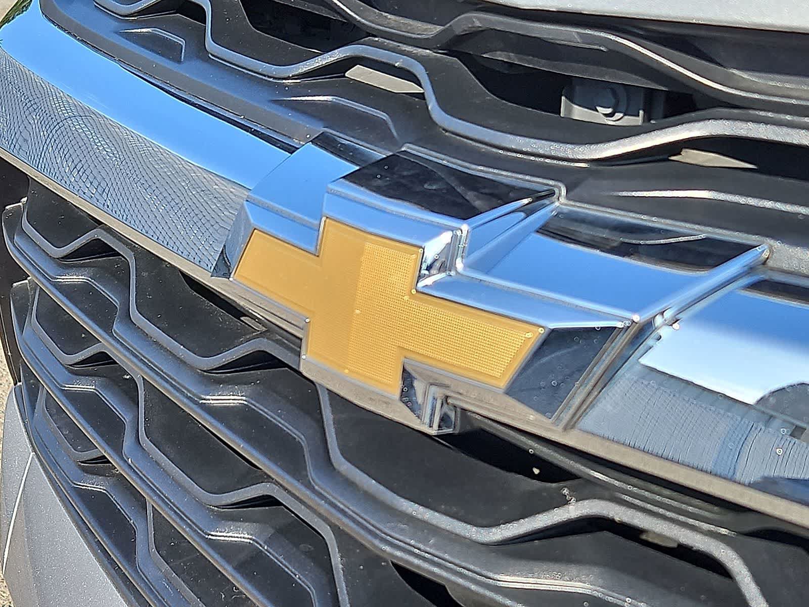 Used 2025 Chevrolet Blazer LT FWD image 35