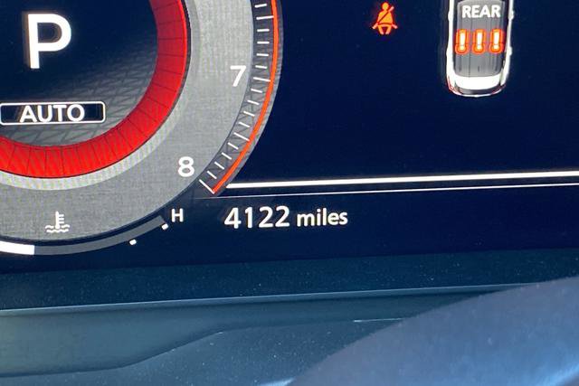 Used 2024 Nissan Rogue Platinum w/ Platinum Premium Package image 37