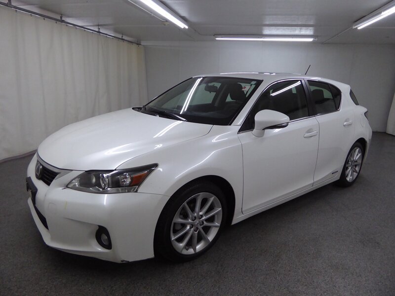 Used 2012 Lexus CT 200h Premium FWD image 3