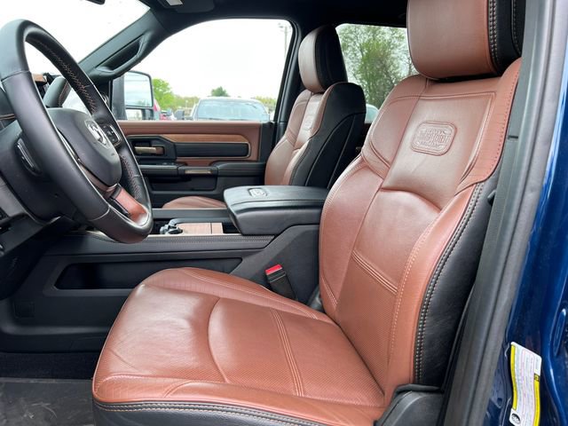 Used 2024 RAM 3500 Limited AWD/4WD image 3