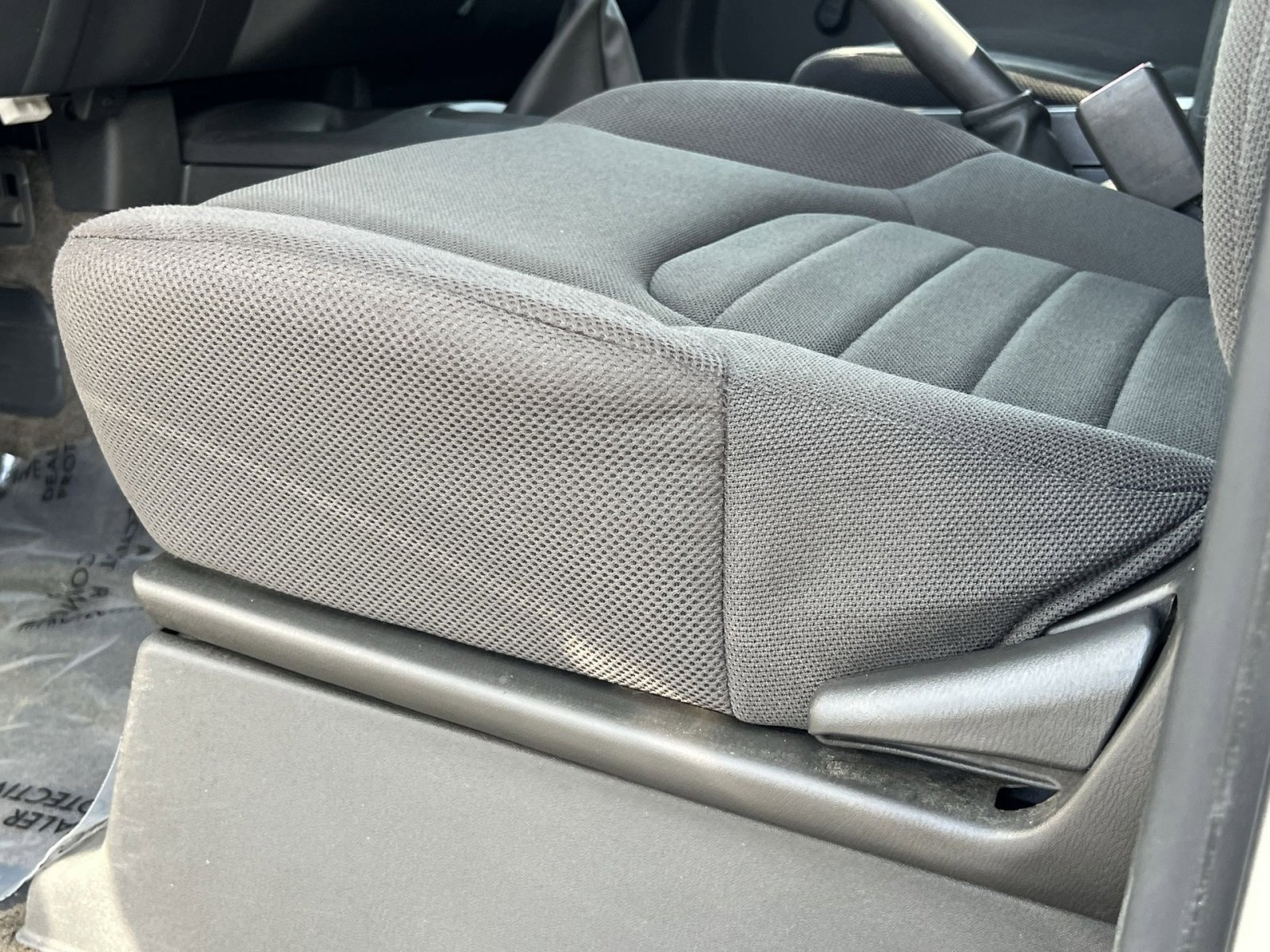 Used 2014 Nissan Frontier S w/ S Preferred Package image 12