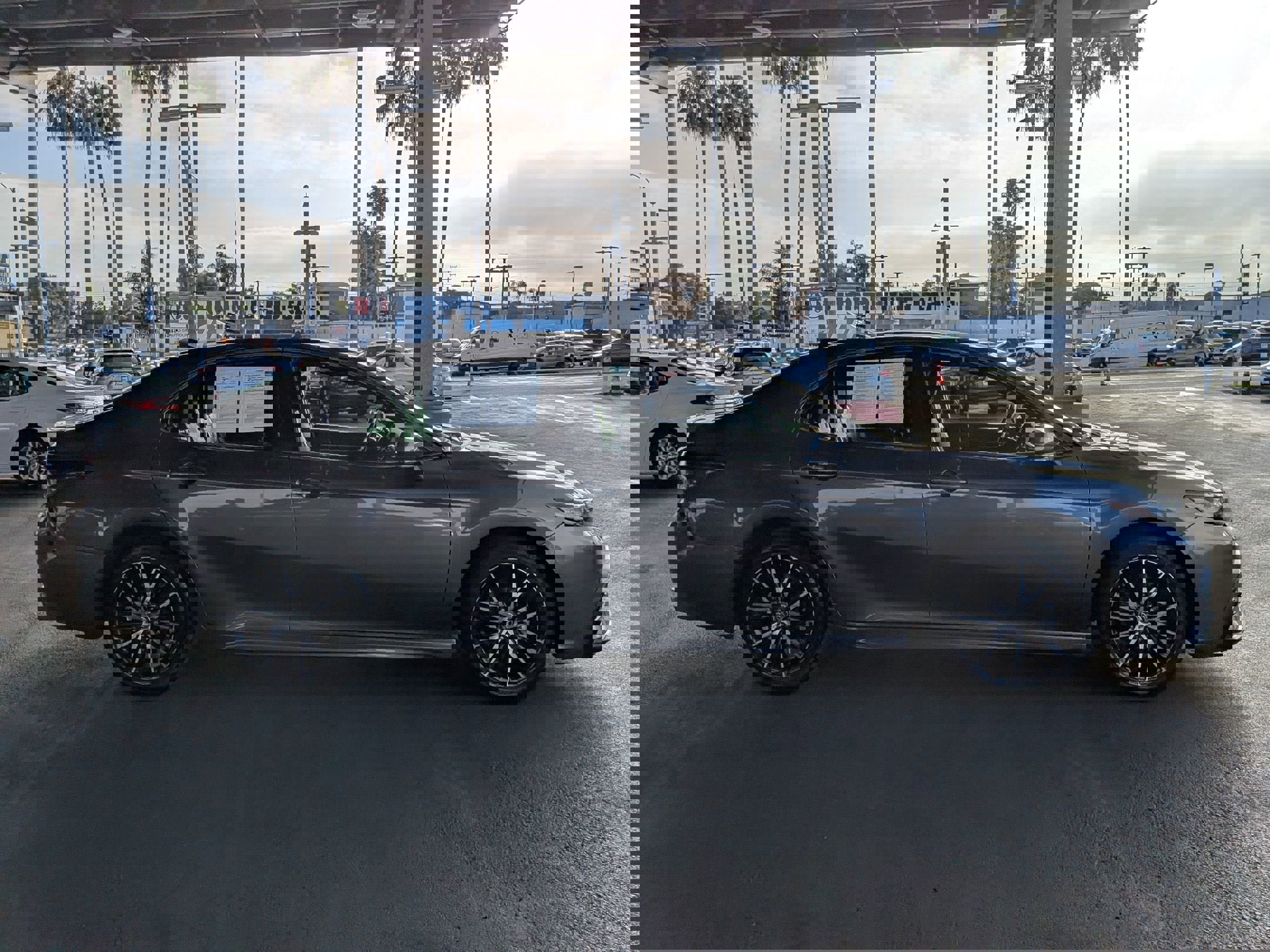 Certified 2023 Toyota Camry SE image 5