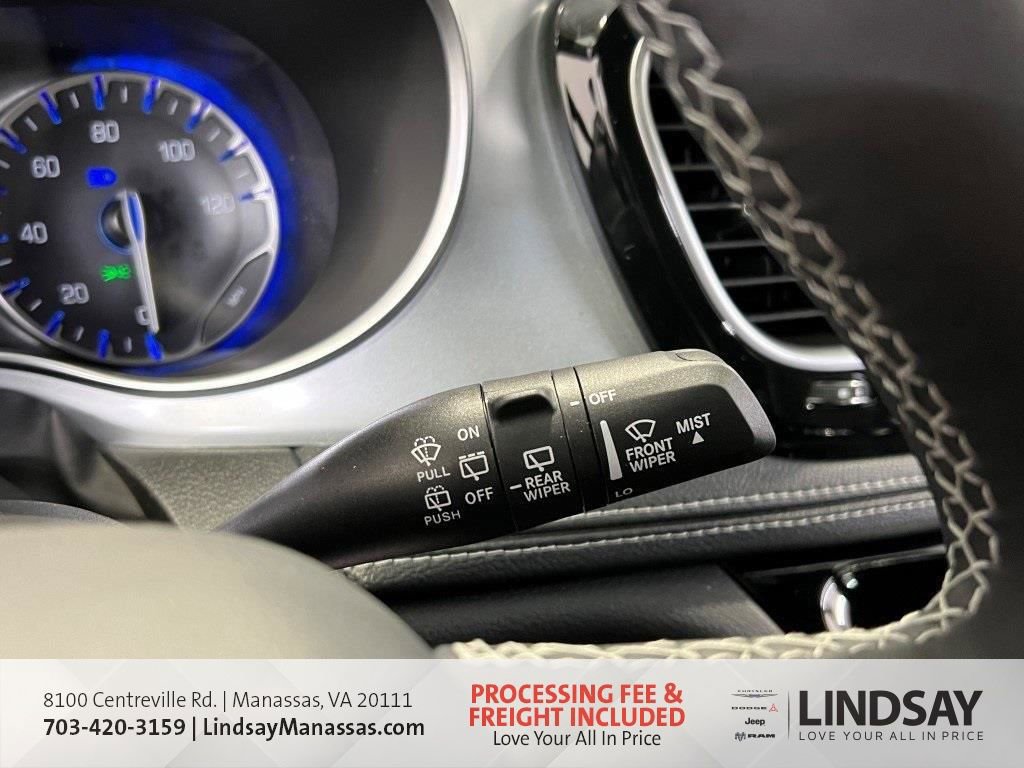 New 2026 Chrysler Pacifica Limited w/ S Appearance Package FWD image 32