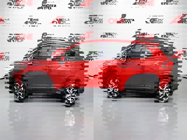 Certified 2023 Toyota Corolla Cross XLE image 4