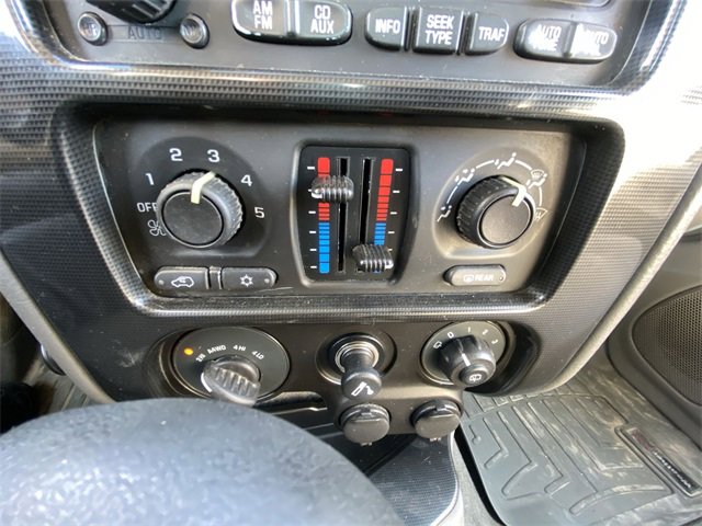 Used 2003 GMC Envoy SLE w/ Skid Plate Package image 17