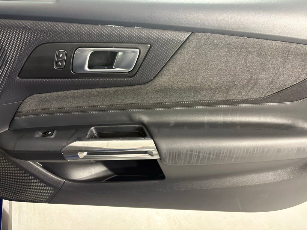 Used 2024 Ford Mustang Coupe image 14