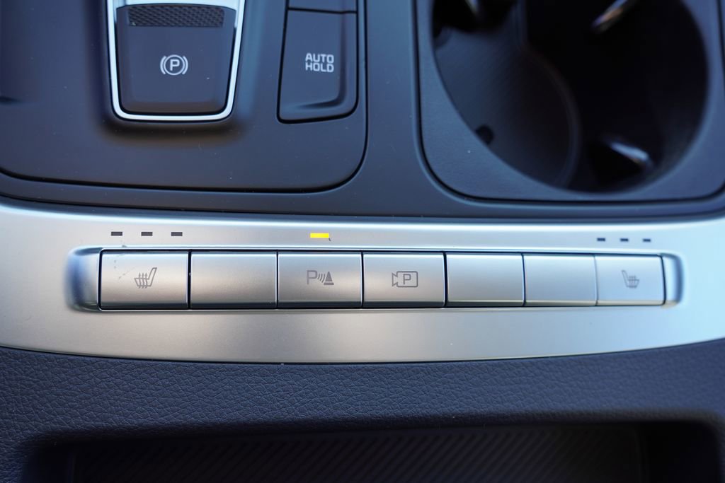 New 2026 Kia Carnival LXS FWD image 15