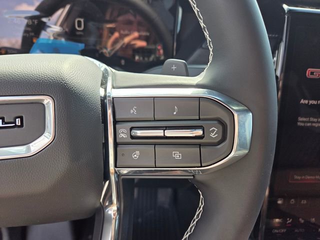 New 2026 GMC Acadia Denali w/ Super Cruise Package image 33