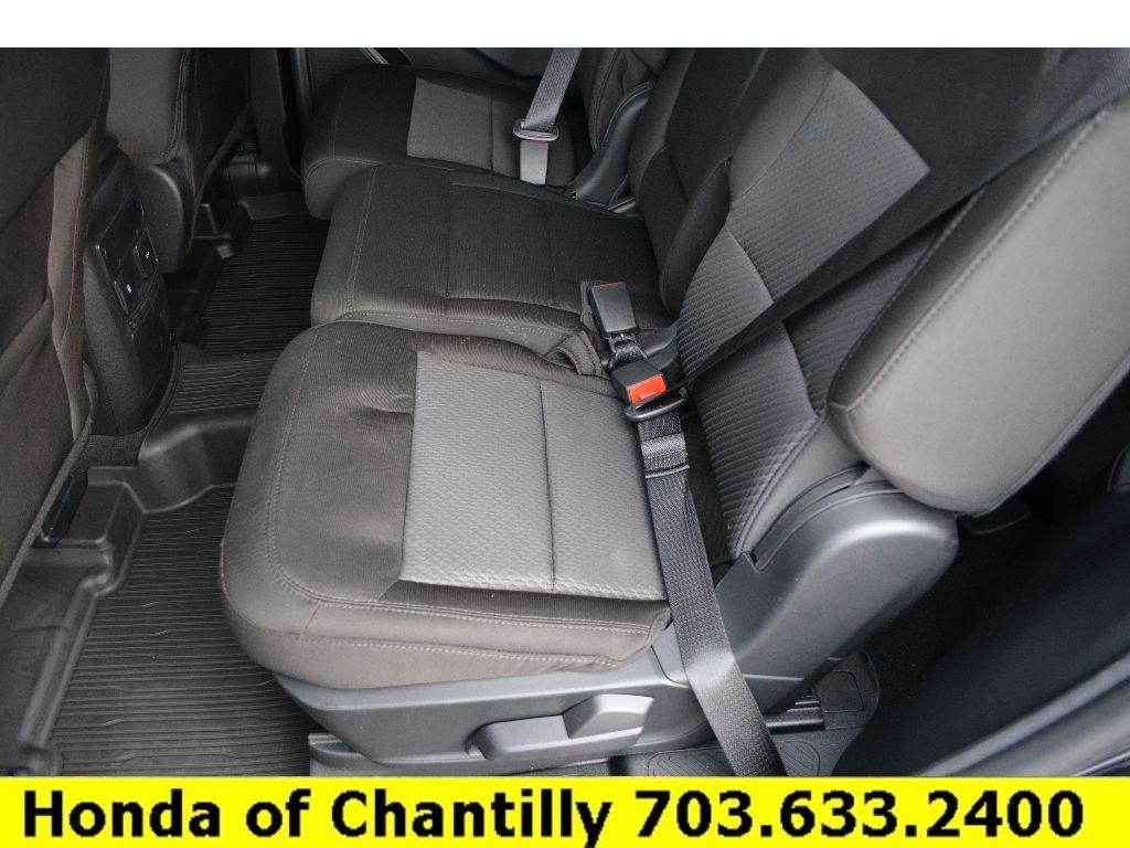 Used 2024 Ford Explorer XLT image 37