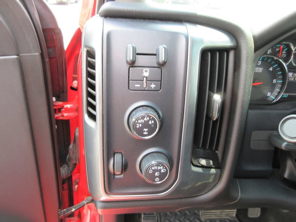 Used 2016 Chevrolet Silverado 1500 LT w/ All Star Edition AWD/4WD image 26