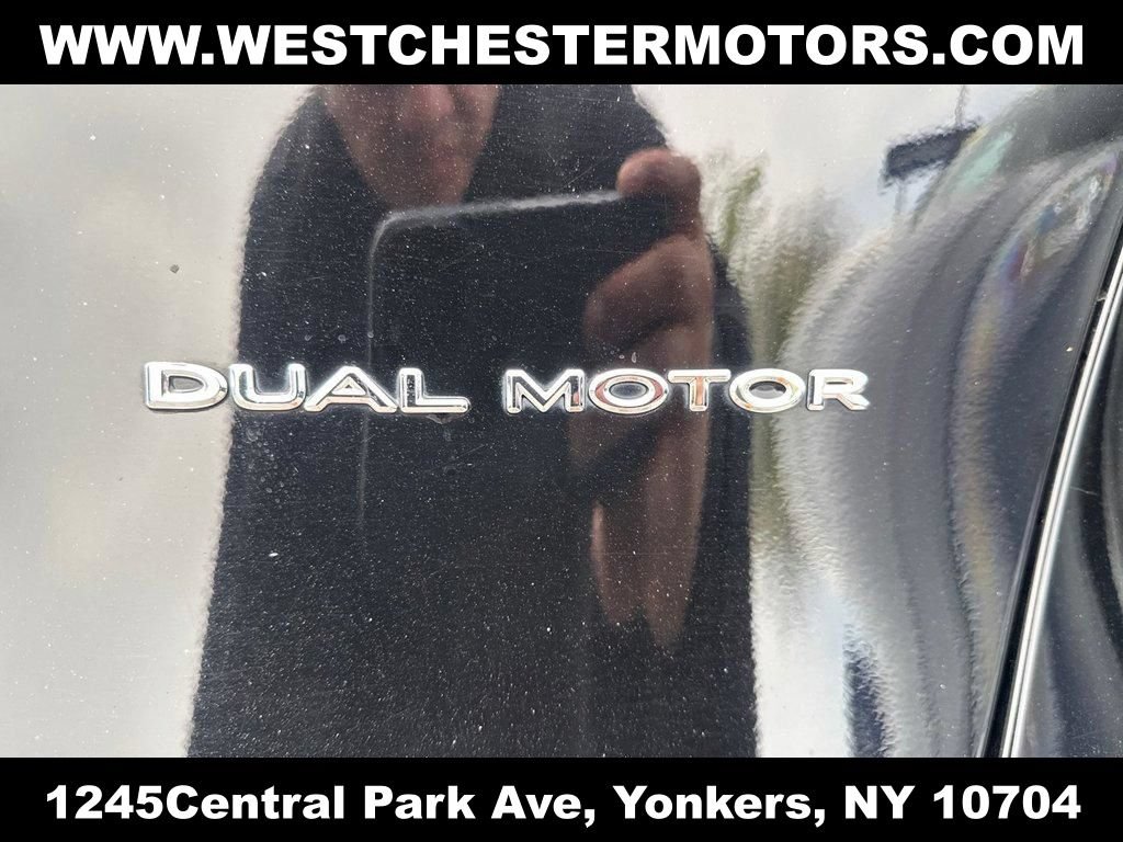 Used 2021 Tesla Model Y Long Range AWD/4WD image 24