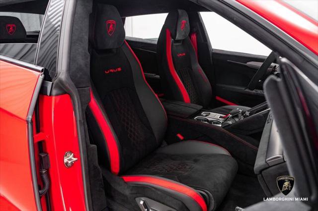 Used 2023 Lamborghini Urus Performante image 50