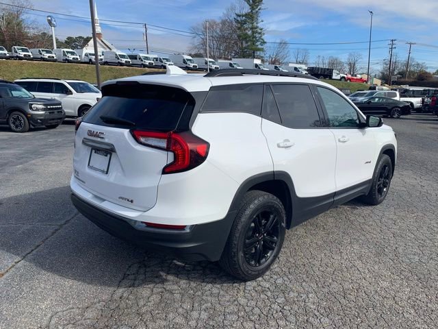 Used 2023 GMC Terrain AT4 image 8