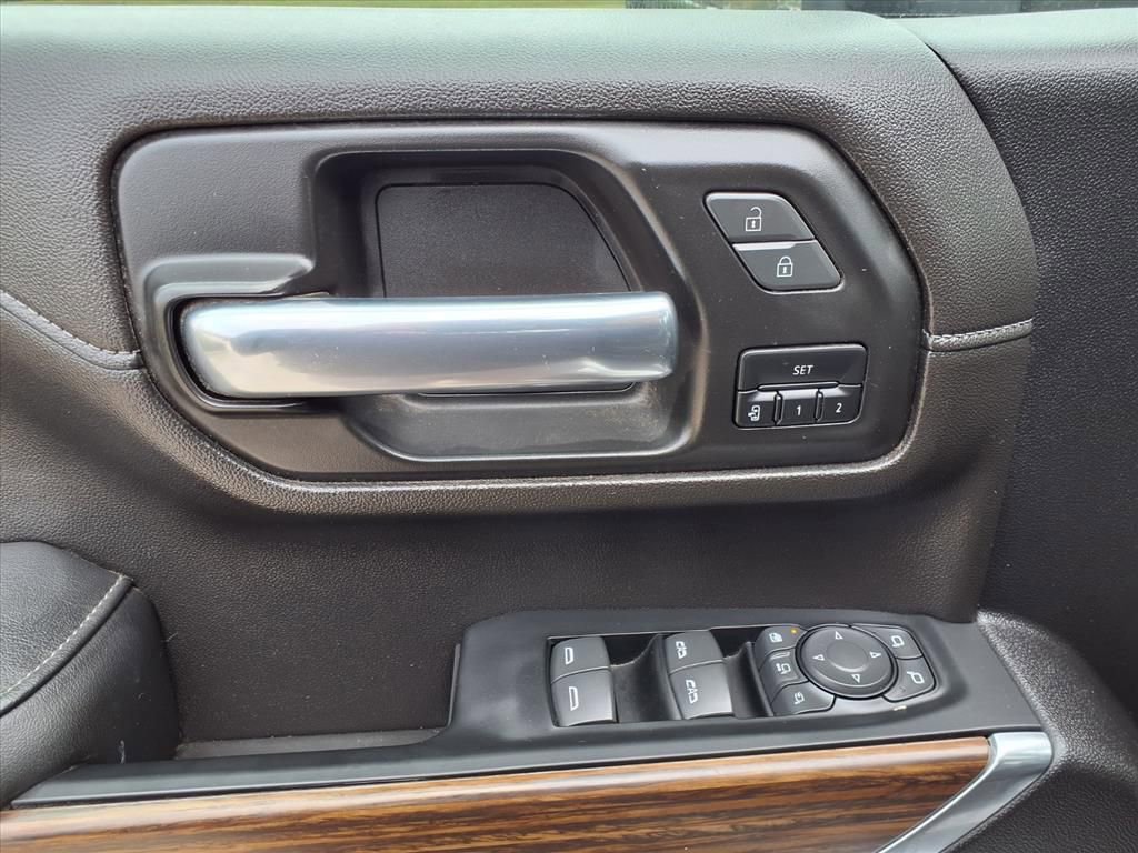 Used 2023 Chevrolet Silverado 2500 High Country w/ LPO, Hitch Package image 26