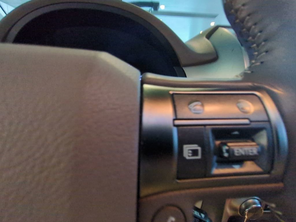 Used 2017 Lexus GX 460 AWD/4WD image 16