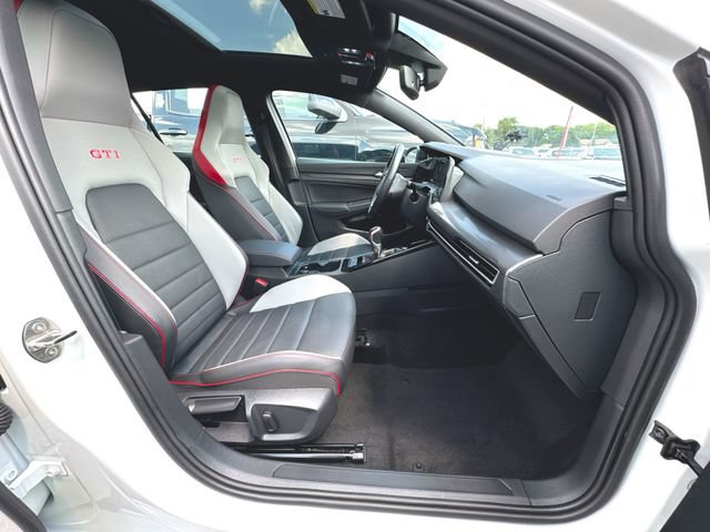 Certified 2024 Volkswagen GTI Autobahn FWD image 29