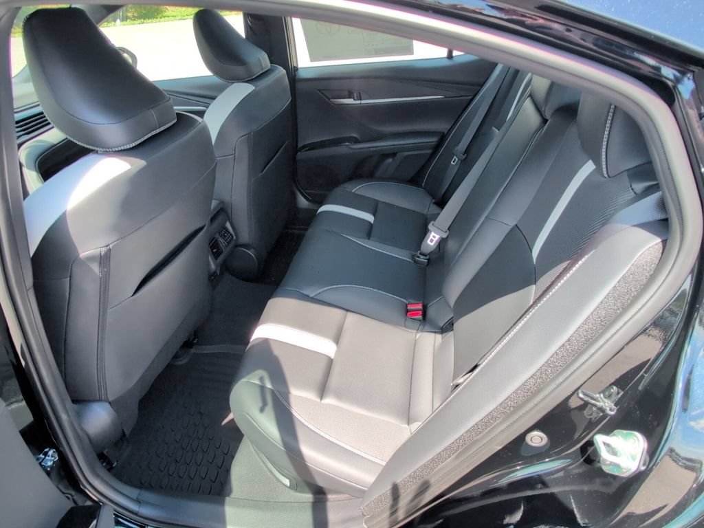 Certified 2026 Toyota Camry SE w/ Convenience Package FWD image 15